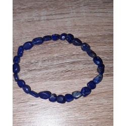 Bracelet en lapis lazuli...